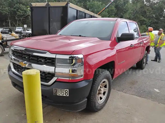 2017 Chevrolet Silverado 1500 Unit# 2668