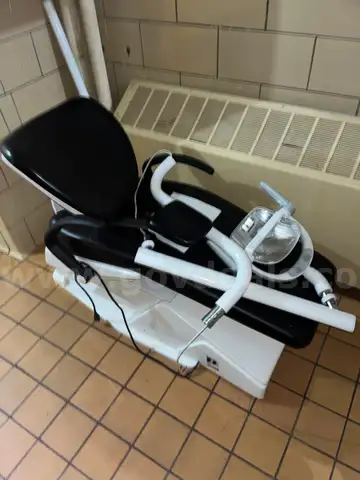 Dental Patient Chair with Light