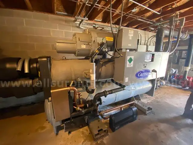 Carrier Aquaforce 30XW Chiller