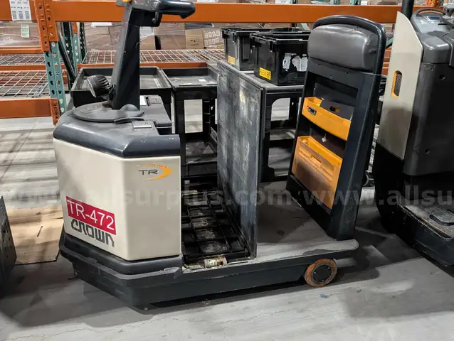 Crown TR3600-200 Tow Tractor, 10,000 lb. Capacity