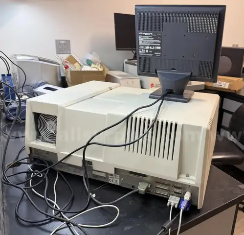 Beckman DU640 Spectrophotometer