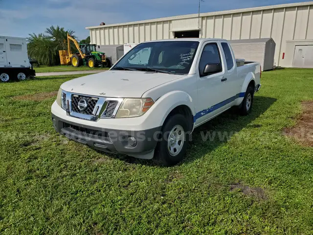 2015 Nissan Frontier S King Cab I4 5AT 2WD
