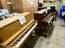 3 pianos