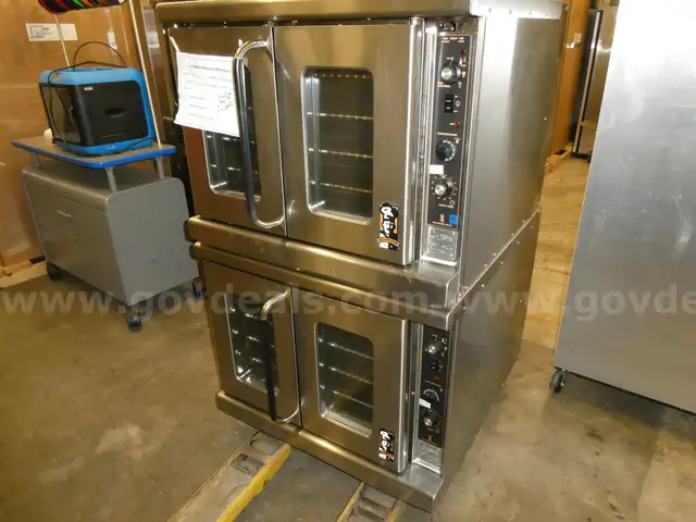 Montague Oven