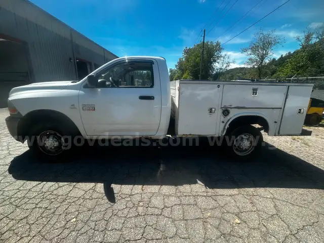 2010 RAM 2500 ST 4WD
