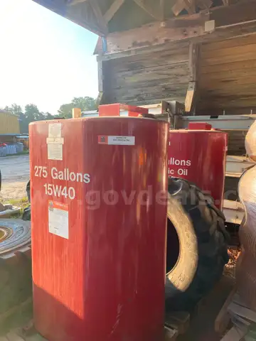 (2) 275 Single Wall Storage Tanks