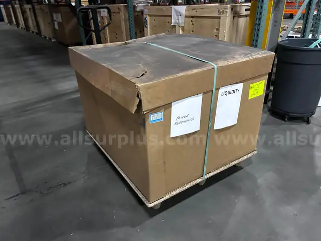 Mixed Electronics in Gaylord box