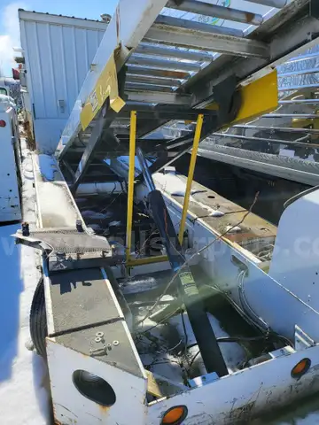 2006 TEXTRON 660 CONVEYOR BELT LOADER