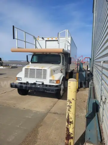 1993 International 4700 -