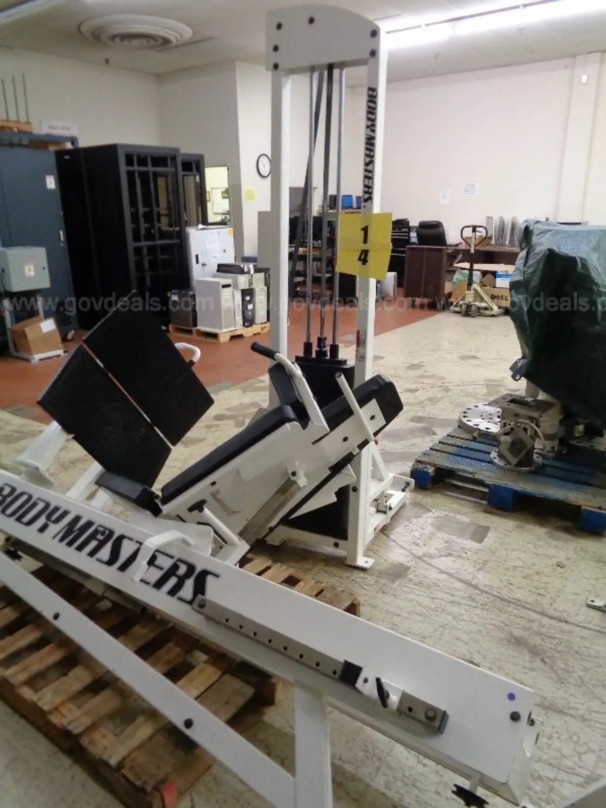 BODYMASTER MD 122 SUPER LEG PRESS MACHINE GovDeals