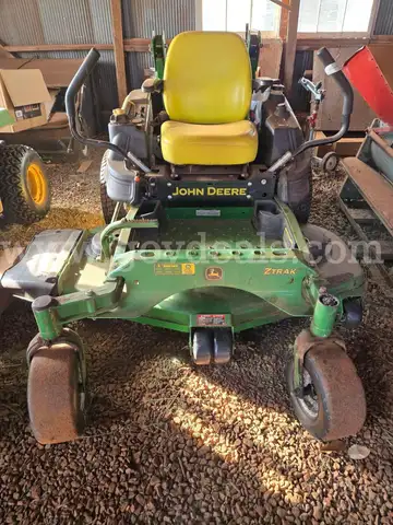 JOHN DEERE Z915E MOWER