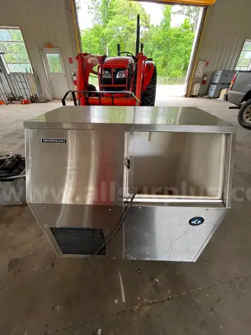Ice Machine, Hoshizaki, F-300BAF, Qty 1