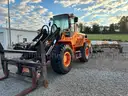 Front End Loader, Doosan Daewoo, MEGA200TC-V, W/ Forks and Bucket