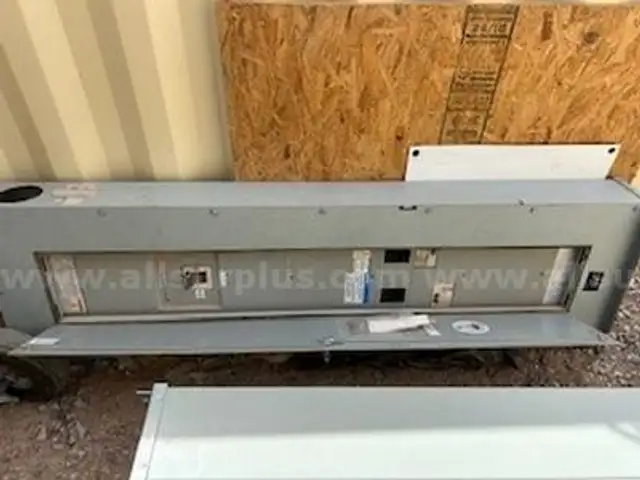 Panelboard, Eaton, Qty 1