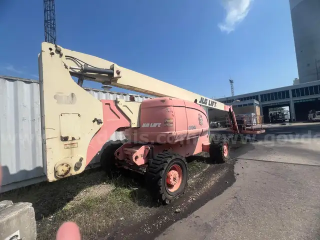 JLG