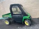 JOHN DEERE GATOR XUV (4 X 4)