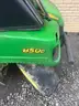 JOHN DEERE GATOR XUV (4 X 4)