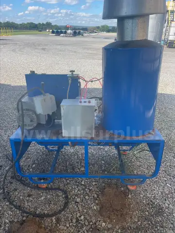 2008 Avenger 2000-4NG High Pressure Power Washer and Steamer, Used
