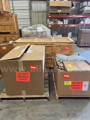 Lot of 44 items / 375 pieces of natural gas compressor parts