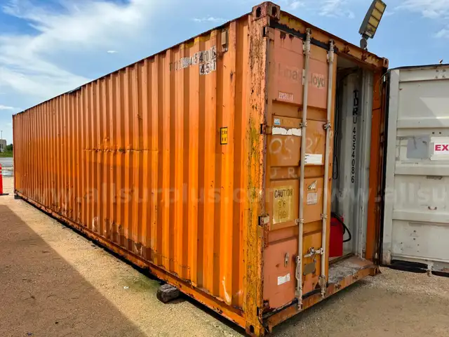 Shipping Container, 40ft, W/ Contents, Year 1998, Qty 1