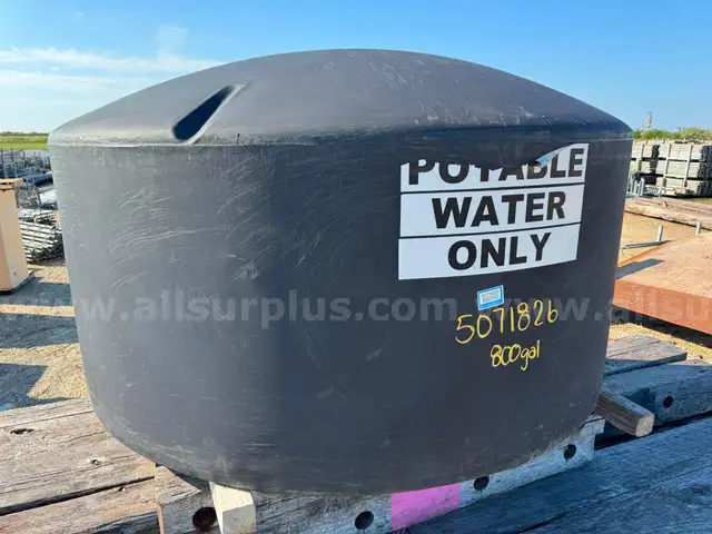 Tank, Poly, 800 gal, Potable Water Tank, Qty 1.