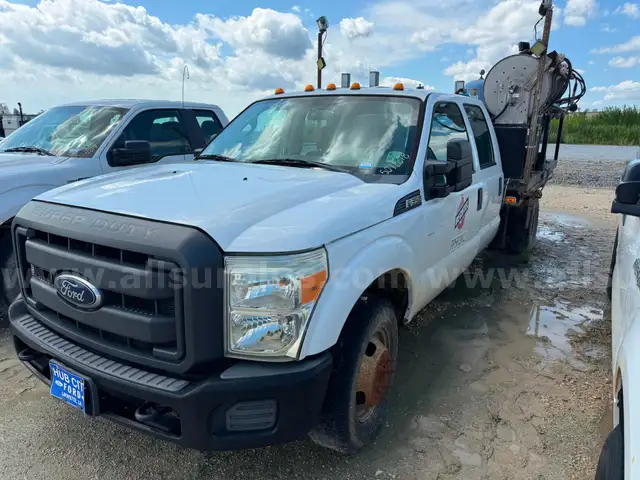 2015 Ford F-350 SD