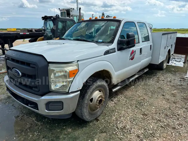 2015 Ford F-350 SD