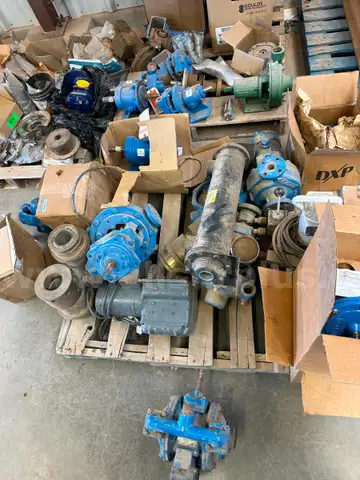 Pumps, Pump Parts, Gear Box, Bearings, Pump Kit, Water Pump, Frame Assembly, 1 LOT