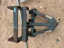 Construction Attachmetns, Fork, Bucket, Qty 2