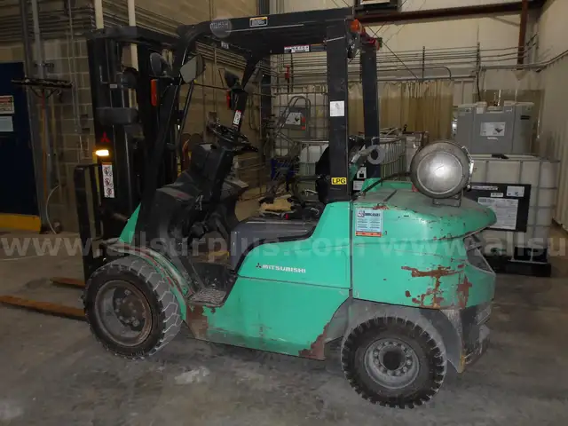2008 Mitsubishi Forklift, Qty 1