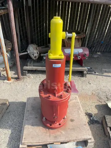 Valves, Various Types & Sizes, 1 Lot