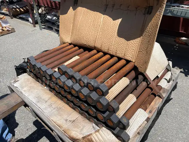 Stud Bolts, Nuts Fittings, Gaskets & Tower Hardware, 1 Lot