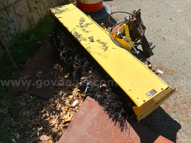 2014 John Deere Snow Broom