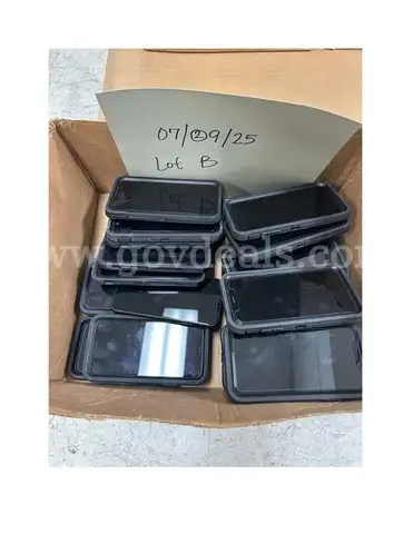 Used Apple iPhone XR Quantity (31) Unlocked