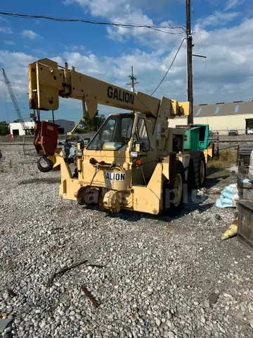 1981 Galion Cherry Picker