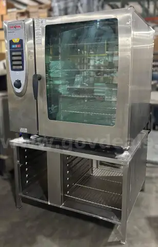 RATIONAL SELF COOKING FULL SIZE OVEN AND STAND