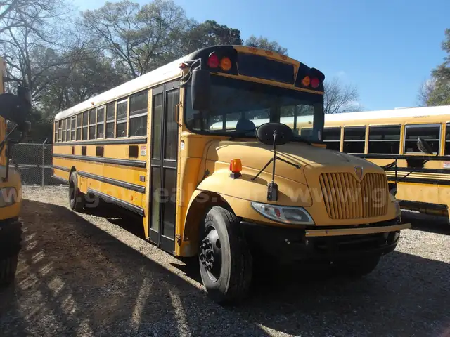 2005 International 3000