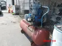 QUINCY SHOP AIR COMPRESSOR