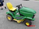 2010 John Deere lawn tractor mower