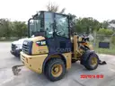 CAT FORK LIFT LOADER 904H