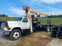 1997 Ford F800 CRANE TRUCK