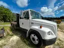 2000 Freightliner FL70 Flatbed Truck