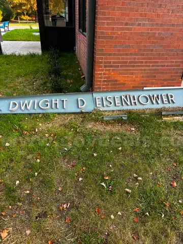 Dwight D E isenhower sign