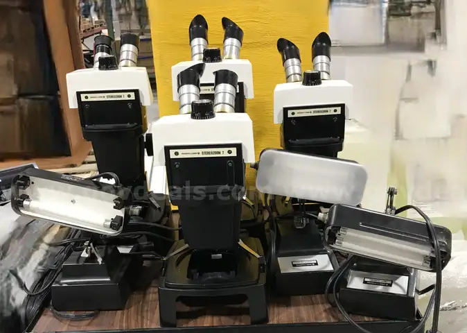 4 used StereoZoom 7 microscopes and 3 lights. (OP)