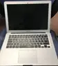 2 used MacBook Air. (op)