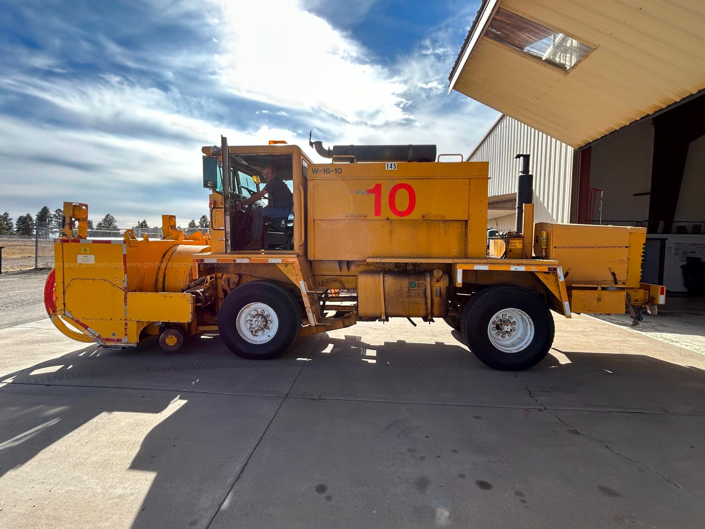 HESS トレーラーとロケット Hess 1988 Juguete Camión y Corredor con Carro para Niños