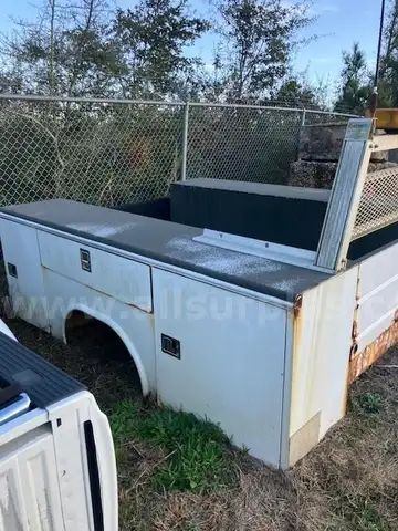 Truck Bed w/ Storage and Headache Rack, Qty 1