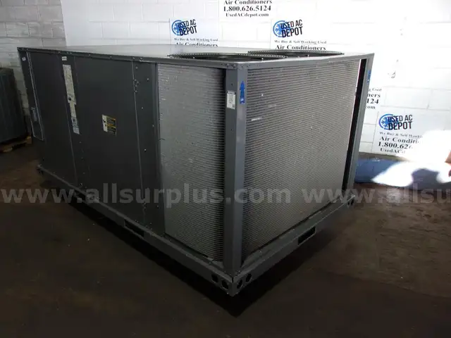 Used 10 Ton Commercial Package Unit LENNOX Model KCA120S4BN3G