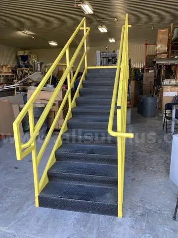 OSHA SAFTEY STAIRS 10 STEP 39&#x22;W X 139&#x22;L