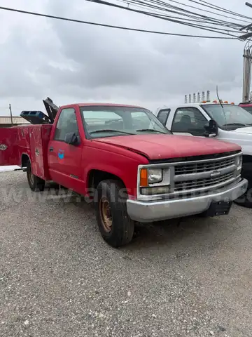 2000 Chevrolet C/K 2500 Utility Truck